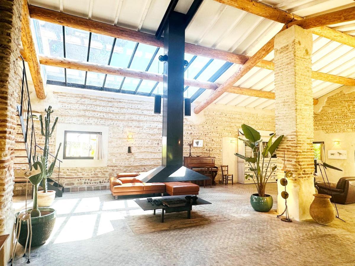Magnifique Loft - Piscine - Tennis - Babyfoot Nîmes Eksteriør bilde