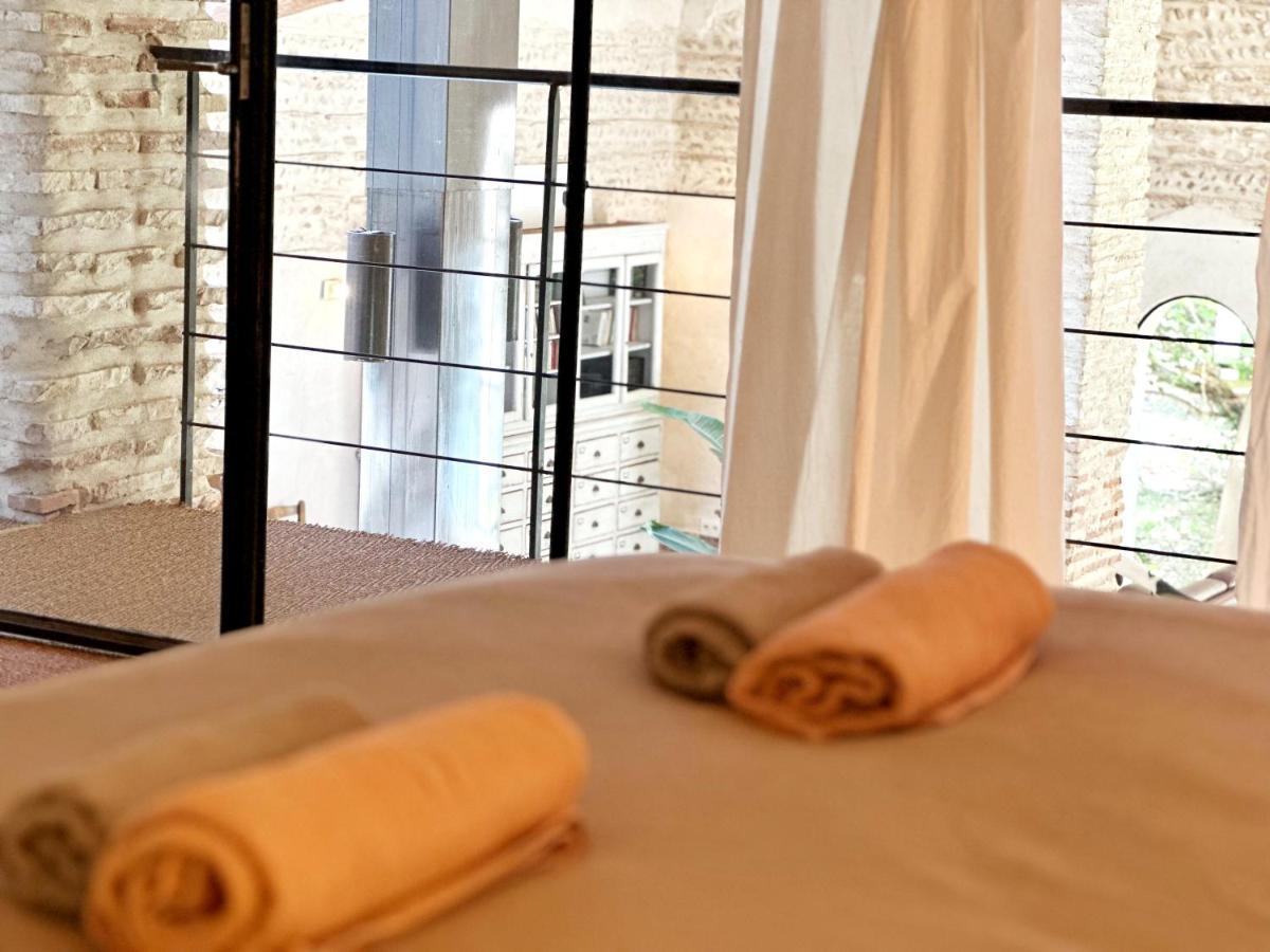 Magnifique Loft - Piscine - Tennis - Babyfoot Nîmes Eksteriør bilde