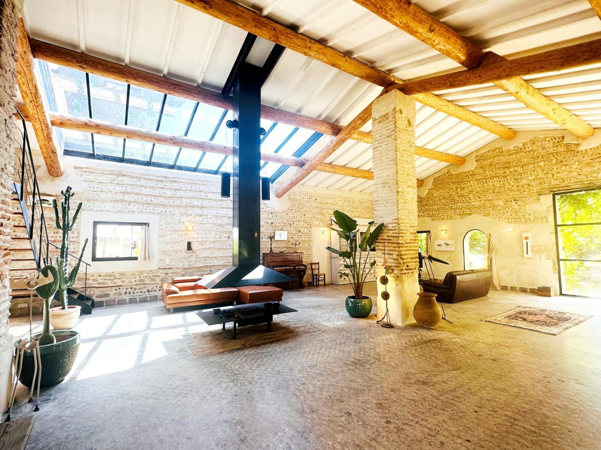 Magnifique Loft - Piscine - Tennis - Babyfoot Nîmes Eksteriør bilde